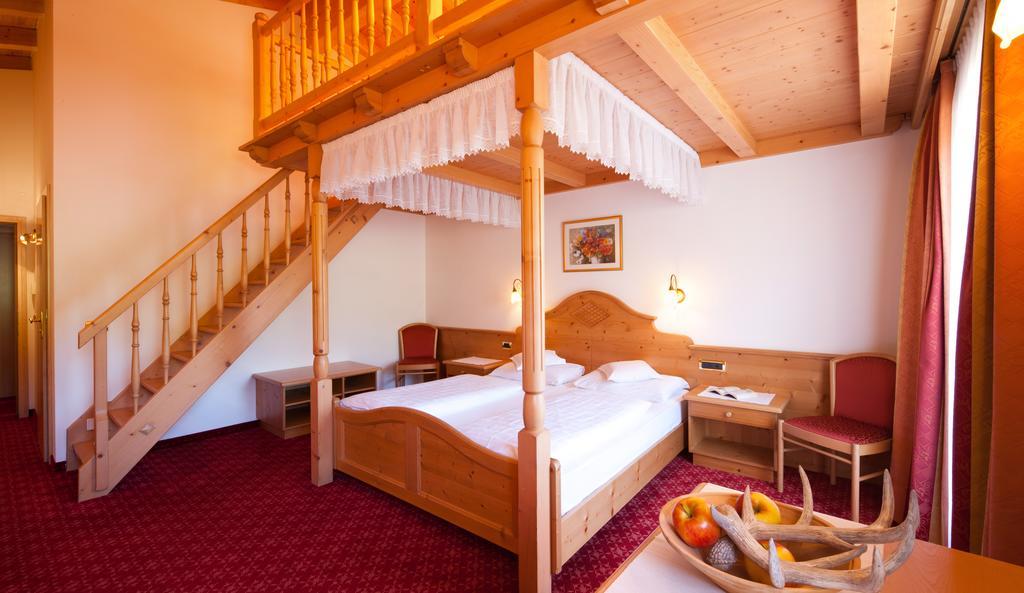 Hotel Des Alpes La Villa  Kültér fotó